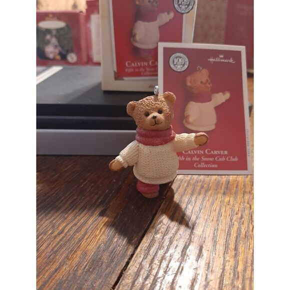 New 2002 Hallmark Keepsake 100th Anniversary Teddy Bear Calvin Carver Ornament - Picture 2 of 7